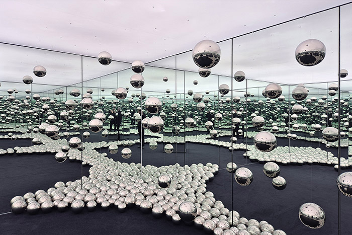 Infinity Mirrored Room